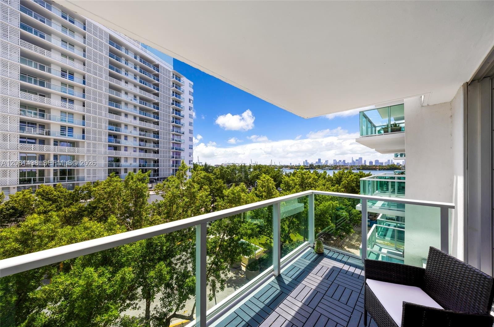 1000 West Avenue 328, Miami Beach, FL 33139 photo 14