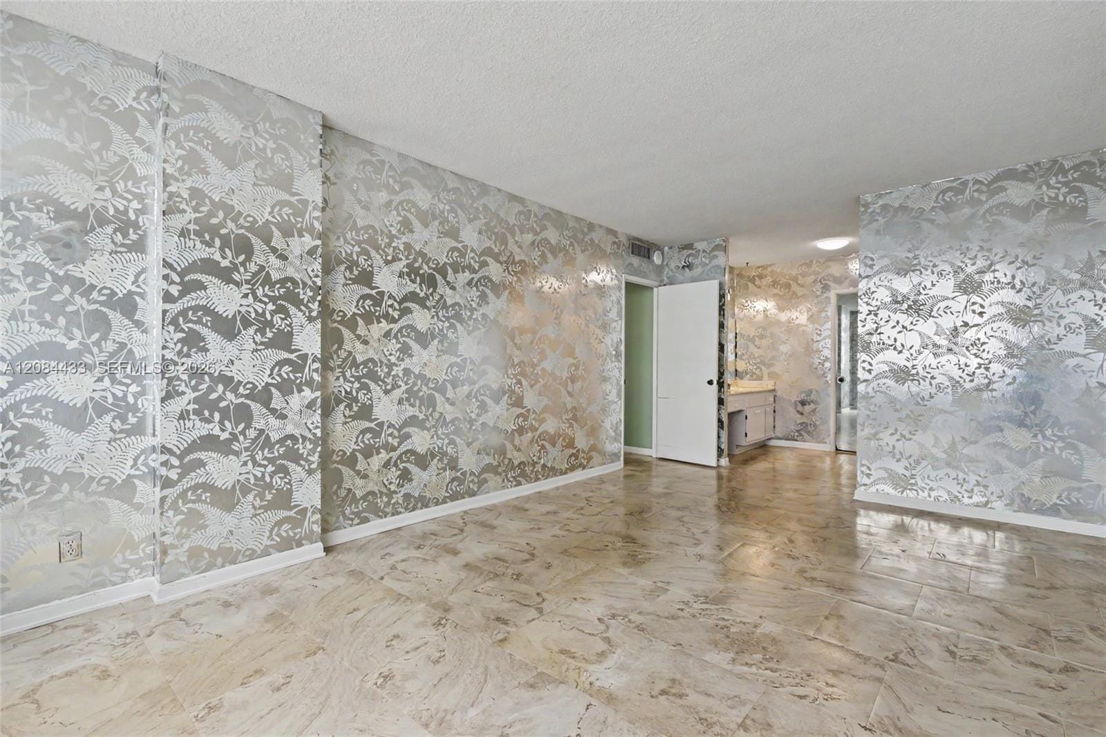 4330 Hillcrest Drive 520, Hollywood, FL 33021 photo 21