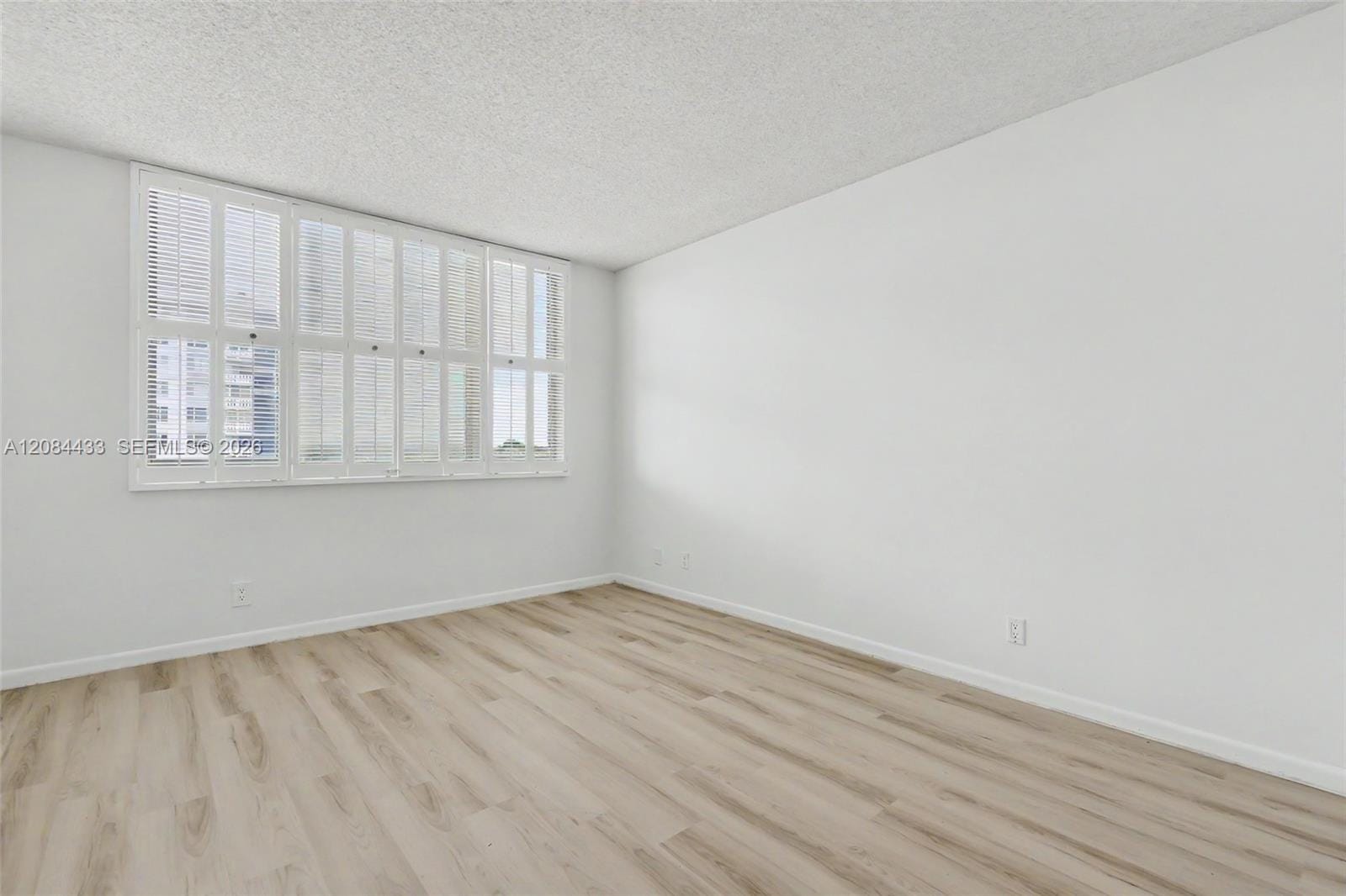 4330 Hillcrest Drive 520, Hollywood, FL 33021 photo 25
