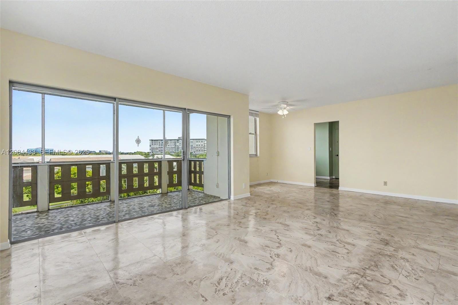 4330 Hillcrest Drive 520 — photo 9