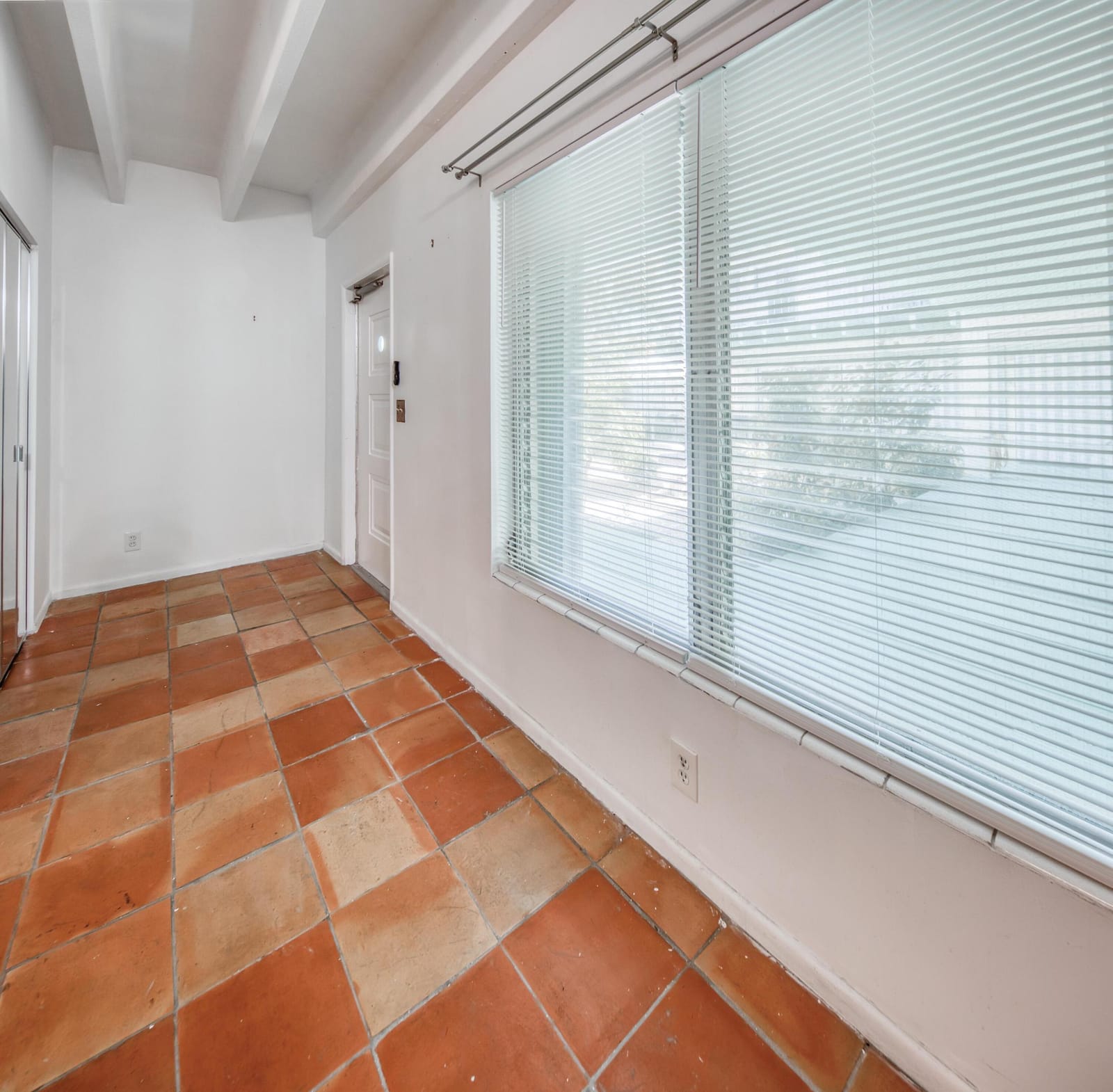 702 N FEDERAL Highway A1 — photo 7
