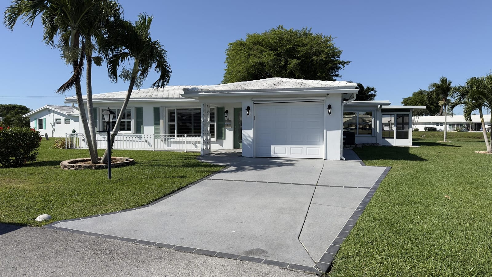 1108 W OCEAN Avenue, Boynton Beach, FL 33426 photo 4