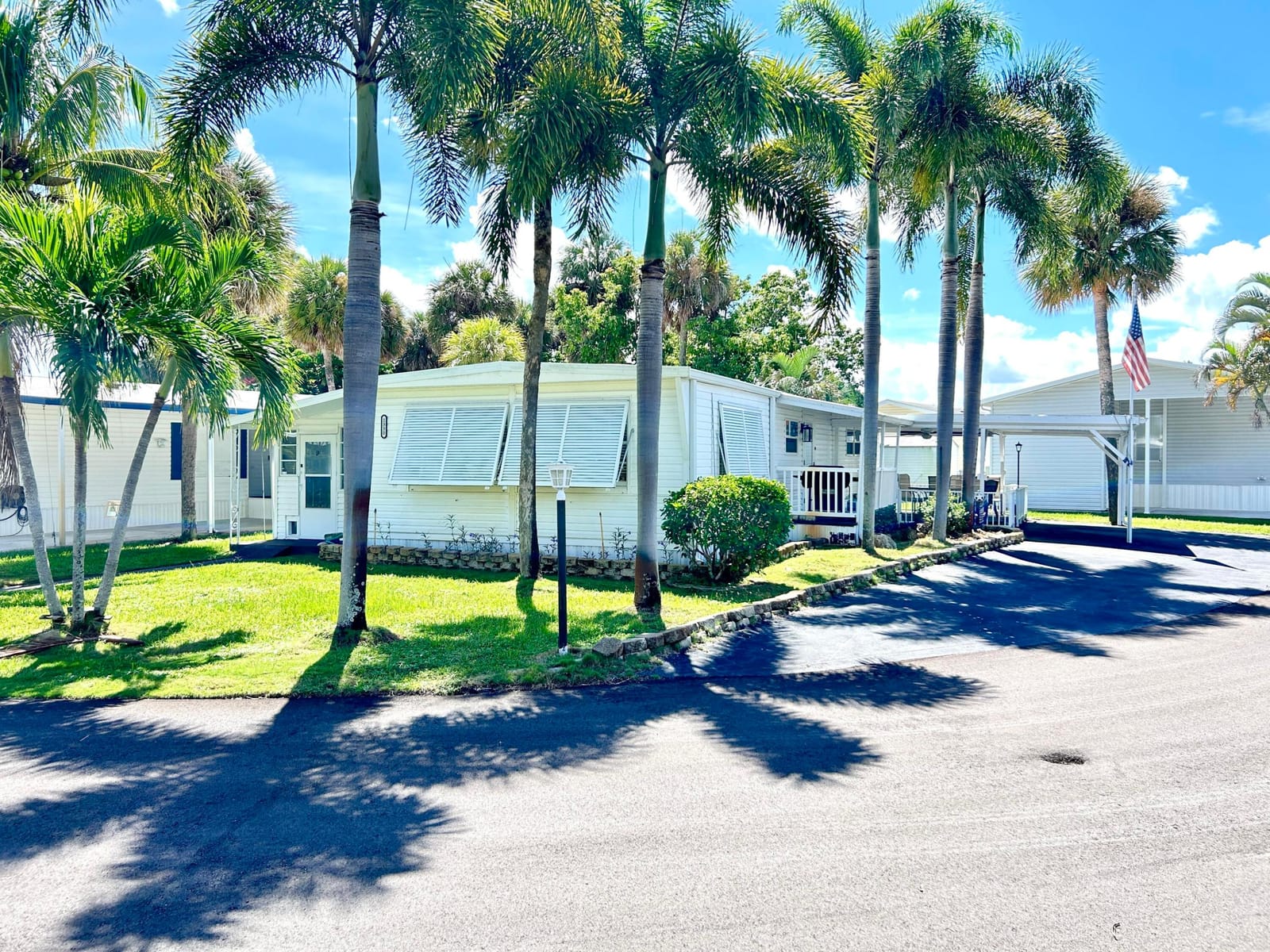 1330 ORCHID Court, Deerfield Beach, FL 33442 photo 2