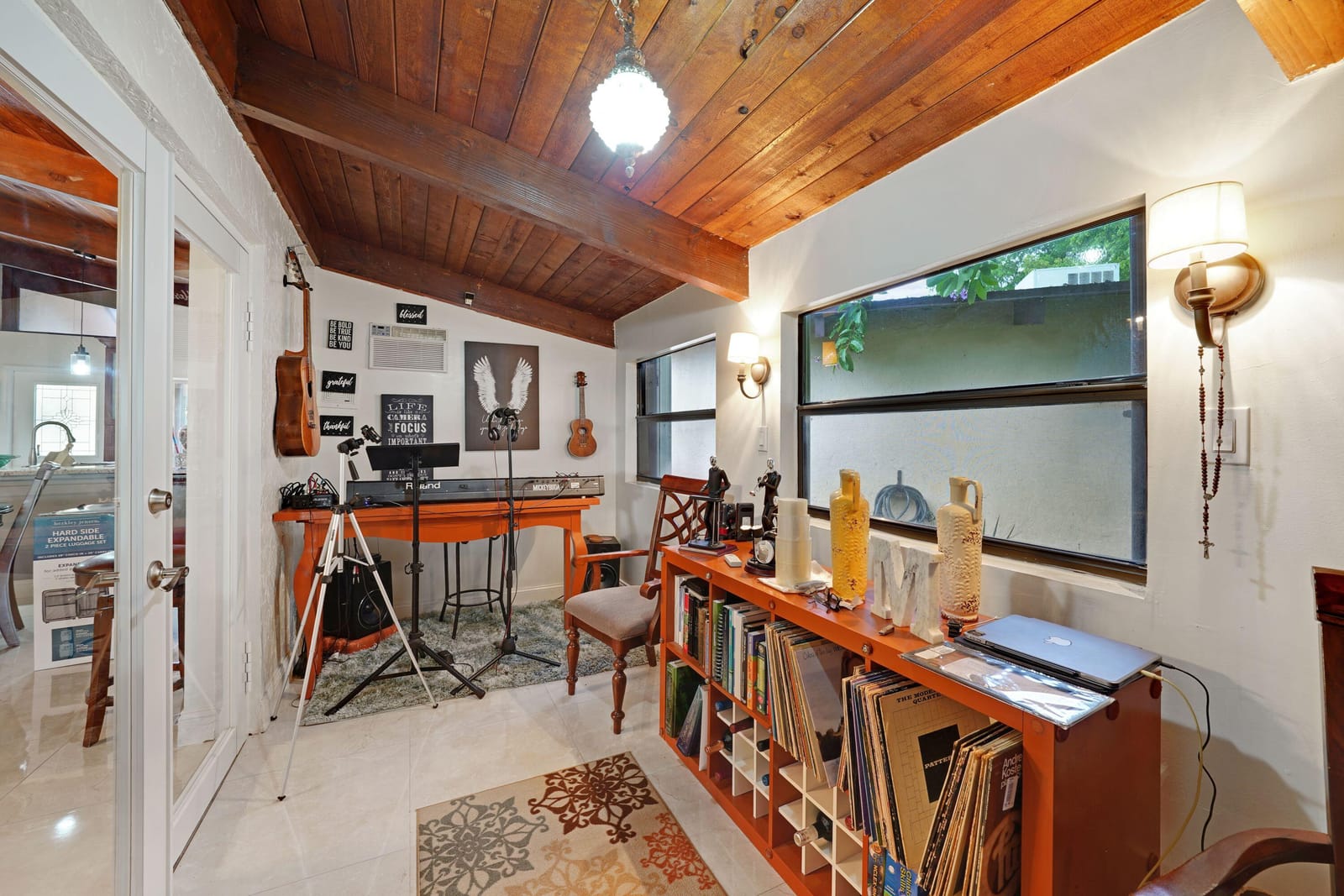 145 Essex Road 1-30, Hollywood, FL 33024 photo 25