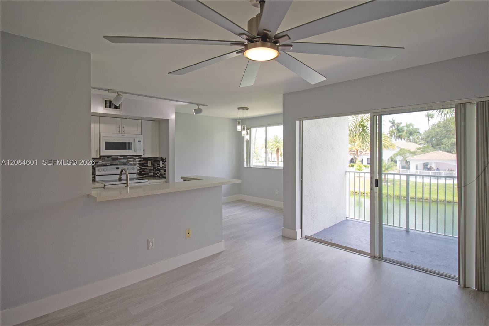 2600 S University Drive 228, Davie, FL 33328 photo 2