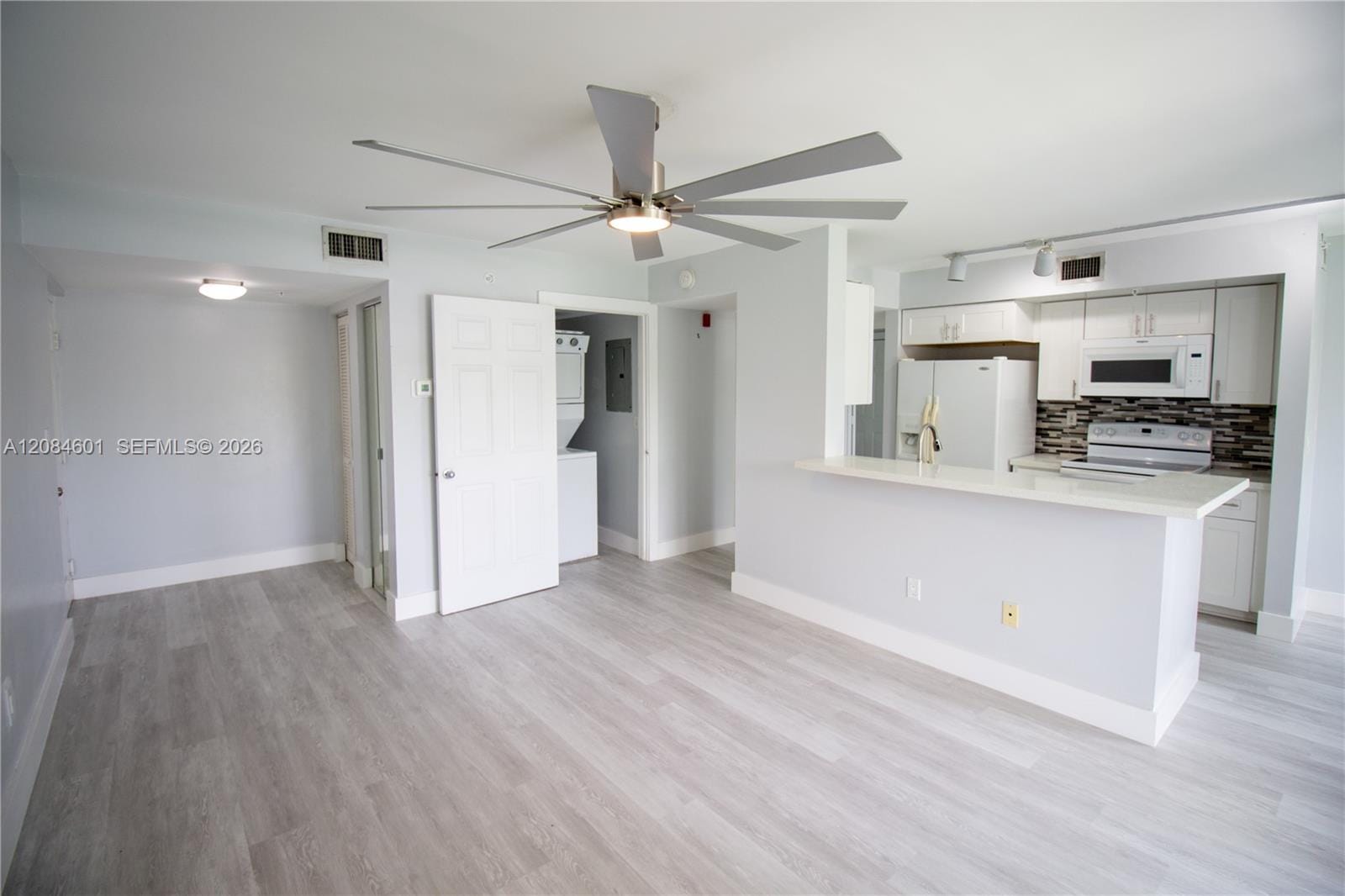 2600 S University Drive 228, Davie, FL 33328 photo 3