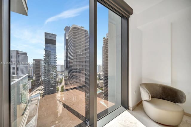 88 SW 7th Street 3203, Miami, FL 33130