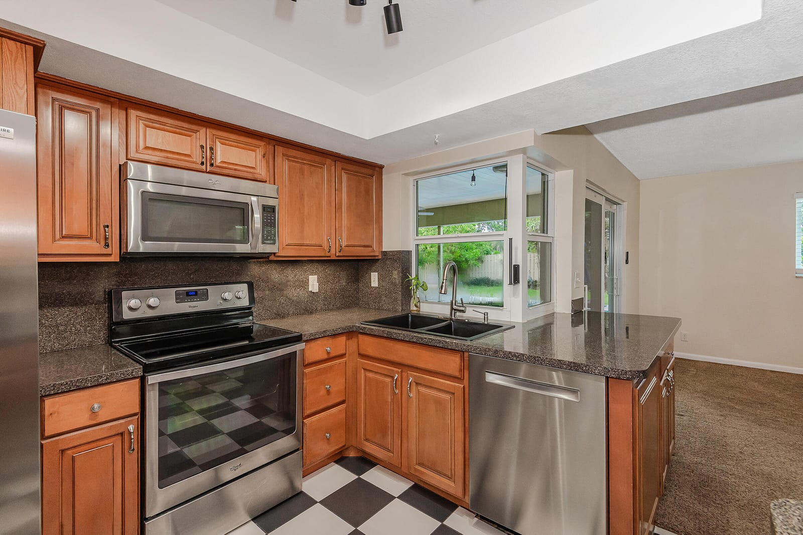 6912 NW 5TH Place, Margate, FL 33063 photo 6