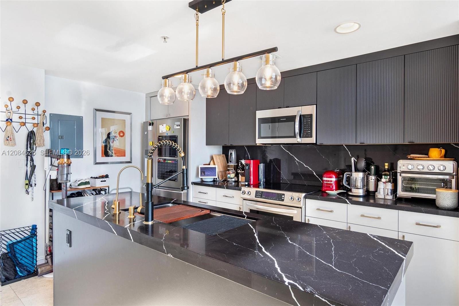 665 NE 25th Street 403, Miami, FL 33137 photo 17
