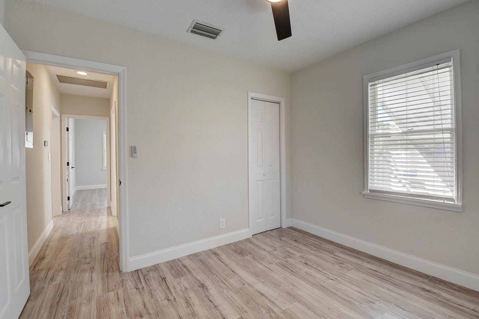 348 SE 4th Avenue SE — photo 7
