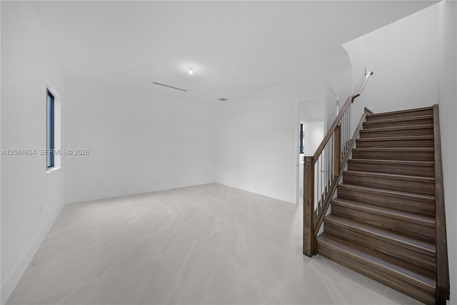 19581 NE 14th Avenue, Miami, FL 33179 photo 19