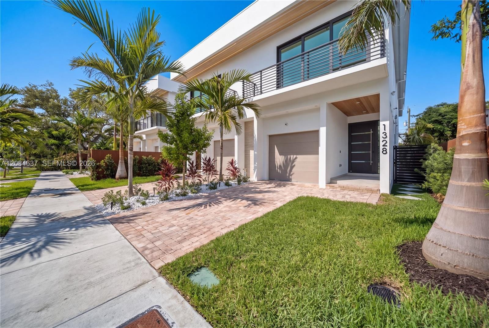 1328 NE 16th Terrace, Fort Lauderdale, FL 33304
