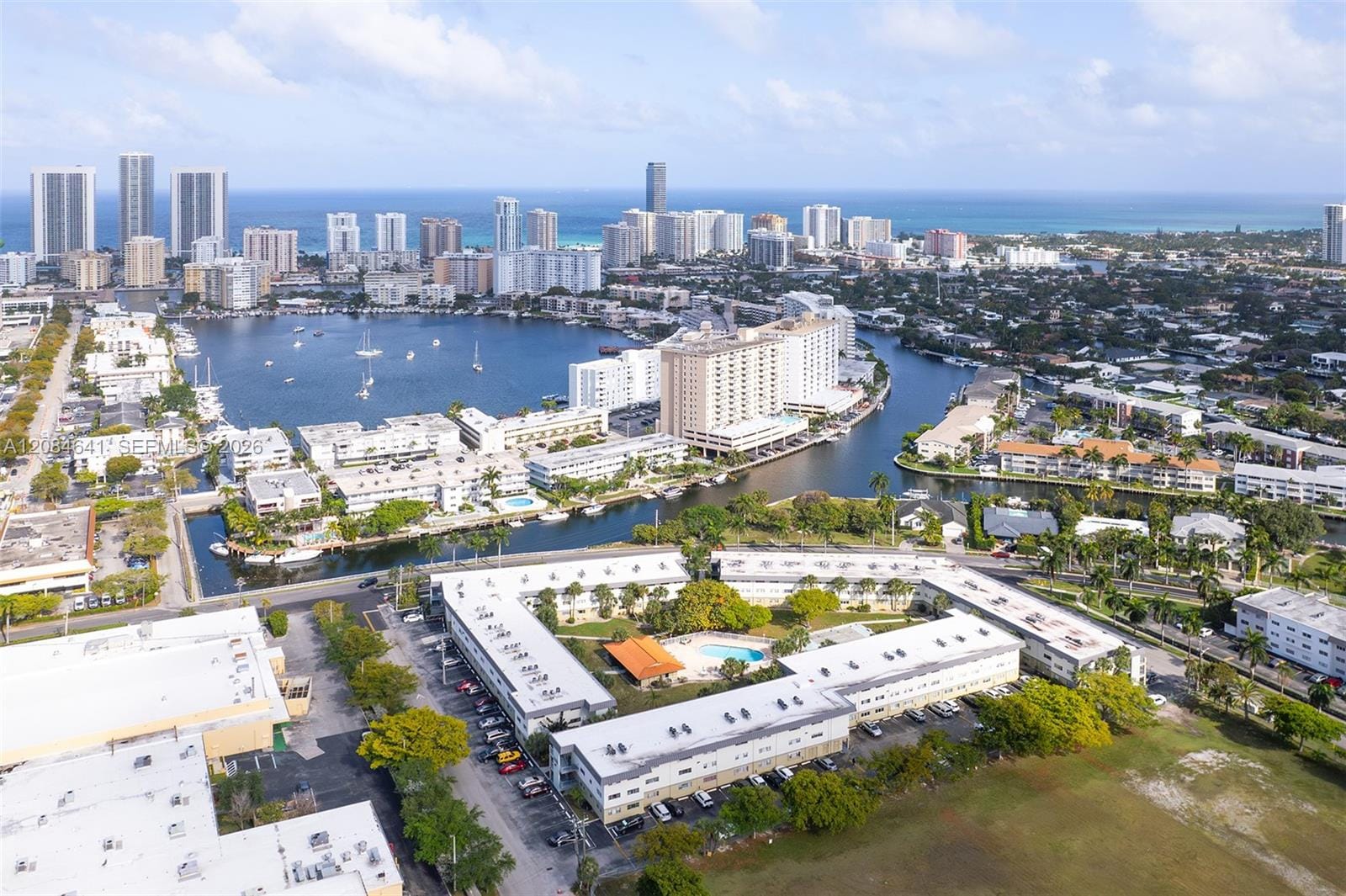 250 Layne Boulevard 205, Hallandale Beach, FL 33009 photo 15