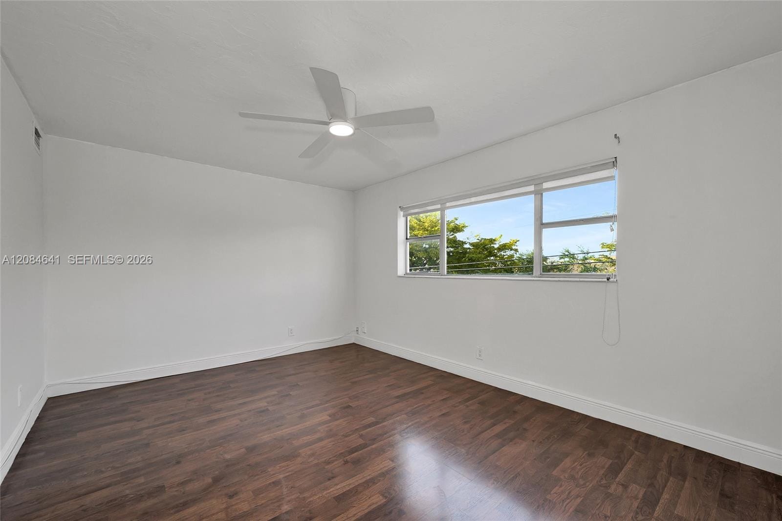 250 Layne Boulevard 205, Hallandale Beach, FL 33009 photo 18