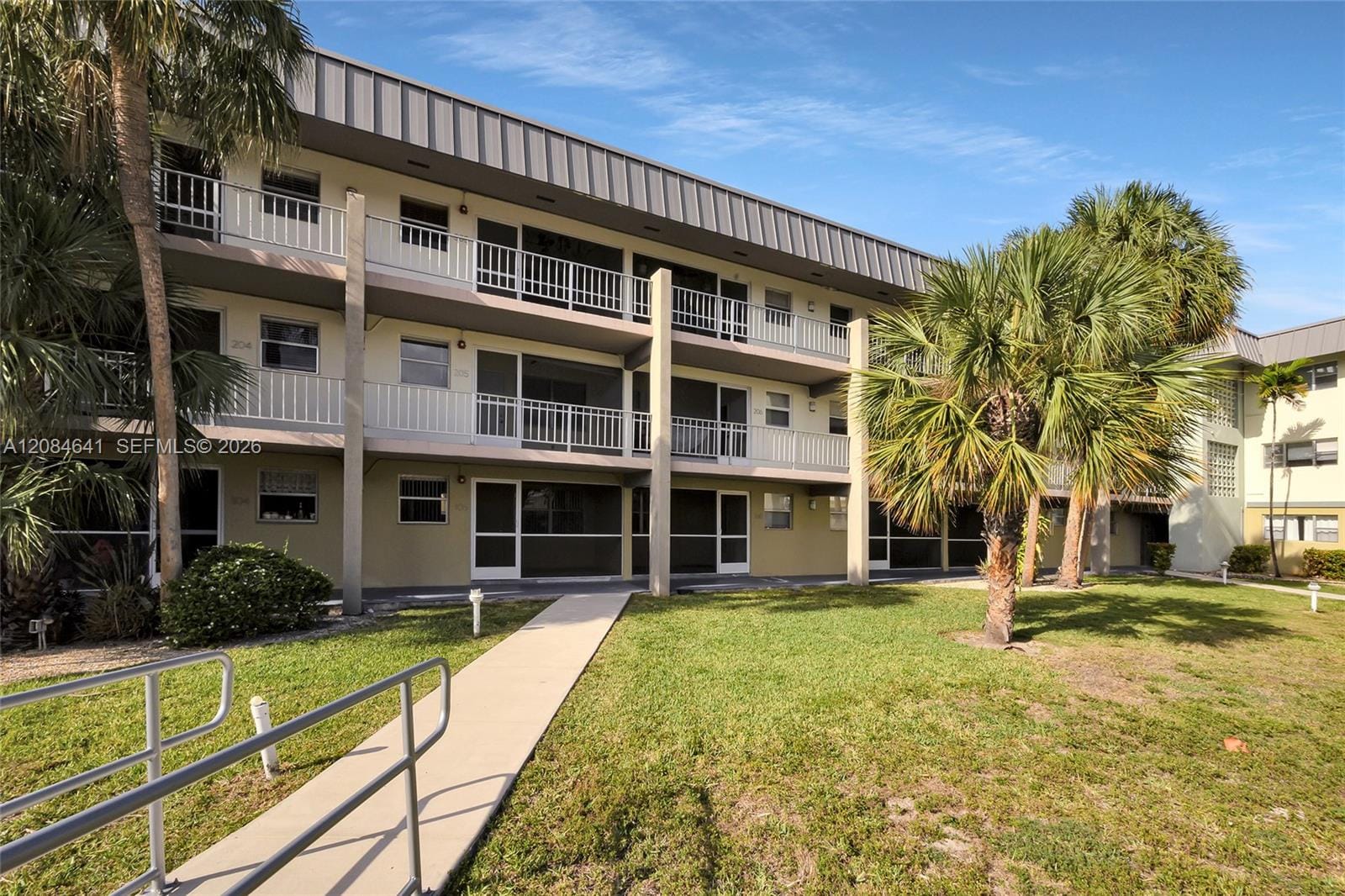 250 Layne Boulevard 205, Hallandale Beach, FL 33009 photo 30