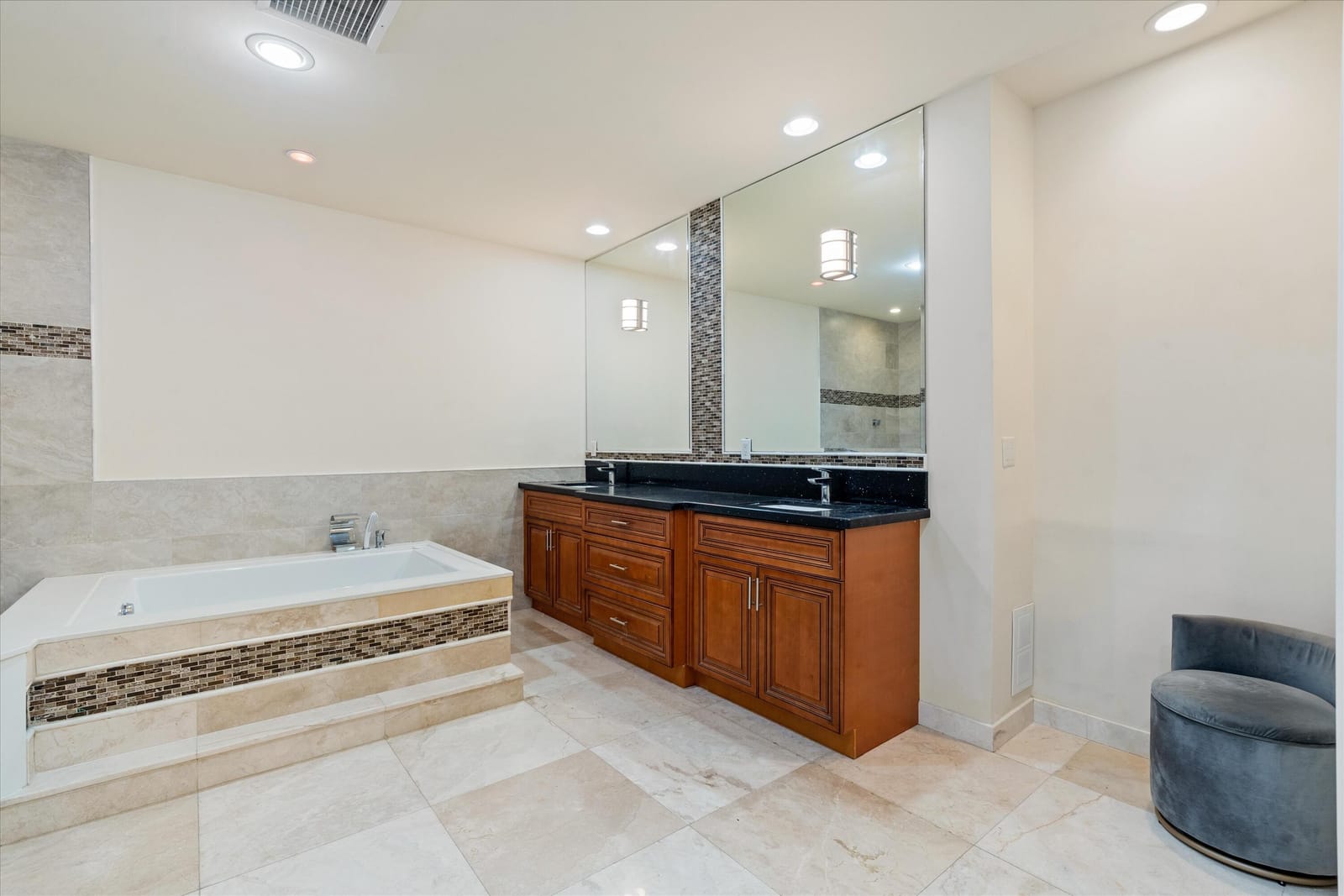301 SANDALWOOD Lane, Boca Raton, FL 33487 photo 23