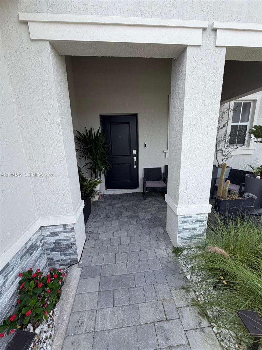 2618 SE 9th Street — photo 3