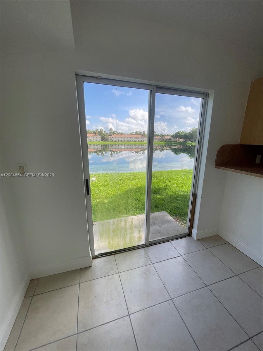 1251 SE 31st Court 106-54 — photo 4