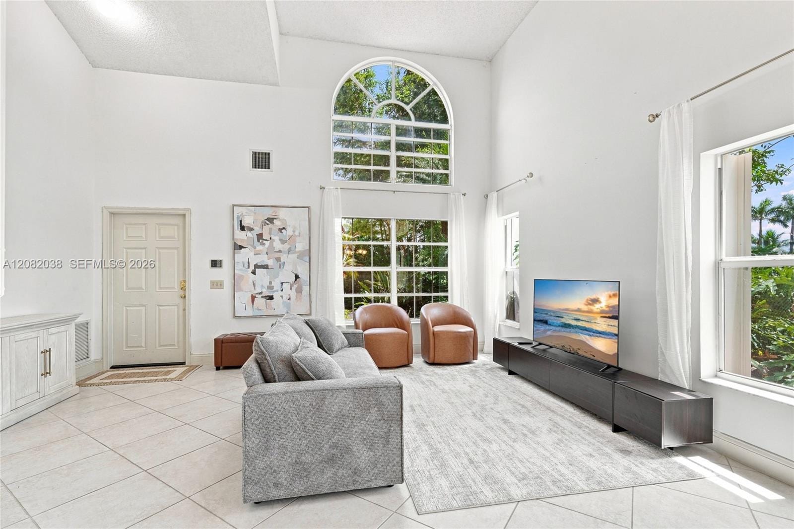 2873 Oak Park Circle, Davie, FL 33328 photo 4