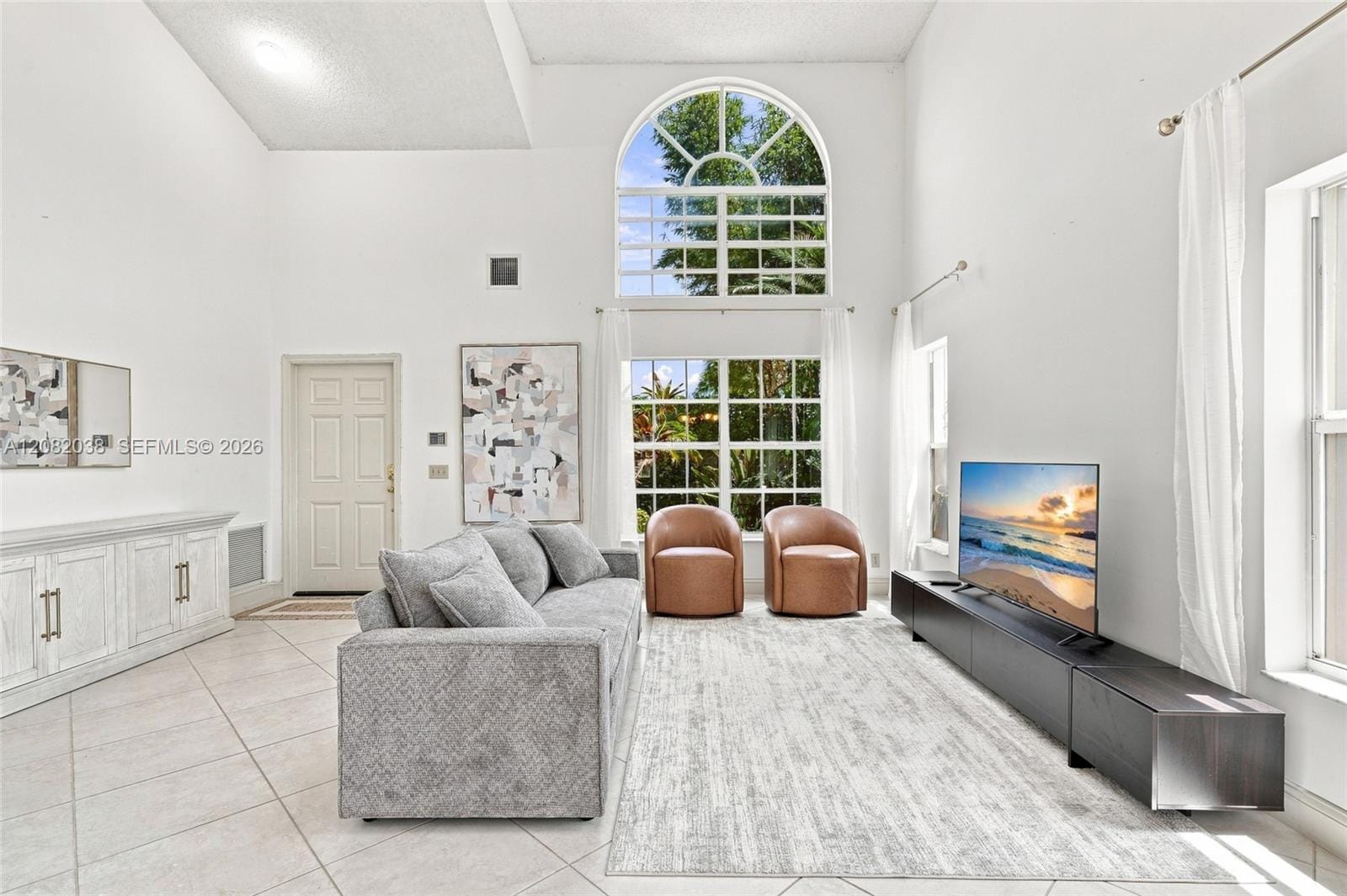 2873 Oak Park Circle, Davie, FL 33328 photo 6