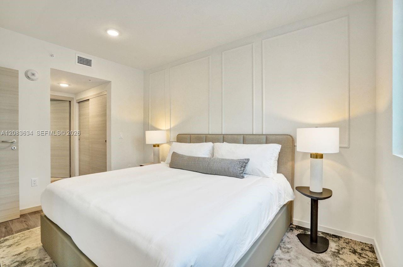 4220 Laguna Street 403, Coral Gables, FL 33146 photo 3