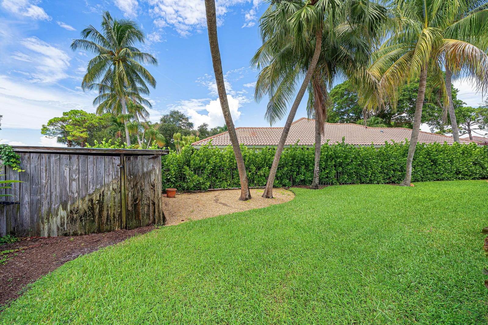 2570 NW 27th Street — photo 8