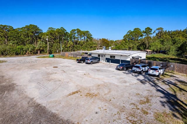 13490 Orange Avenue, Fort Pierce, FL 34945