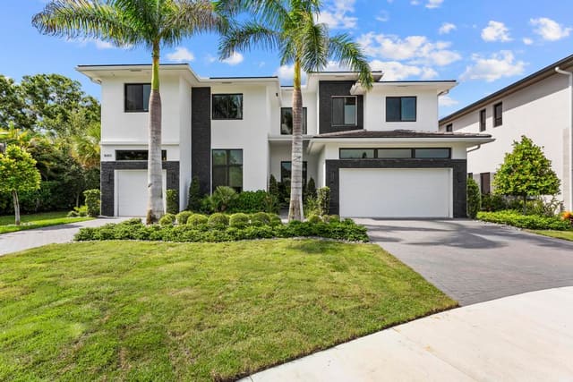 18401 Symphony Court, Jupiter, FL 33458