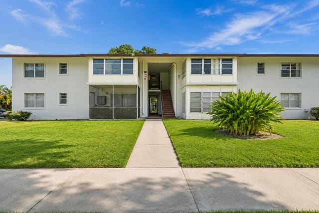380 E Laurel Drive 5D, Margate, FL 33063