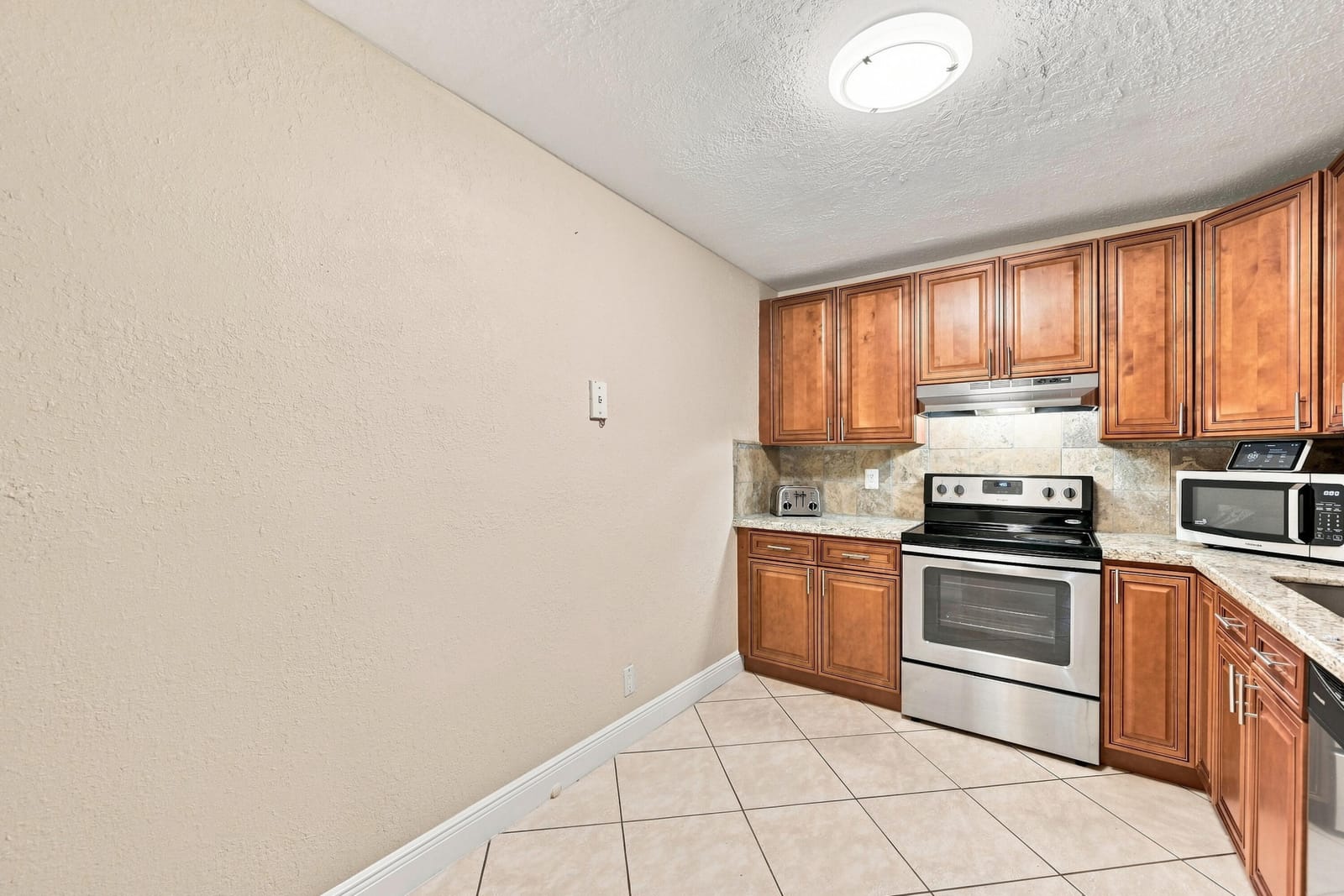 380 E Laurel Drive 5D, Margate, FL 33063 photo 11