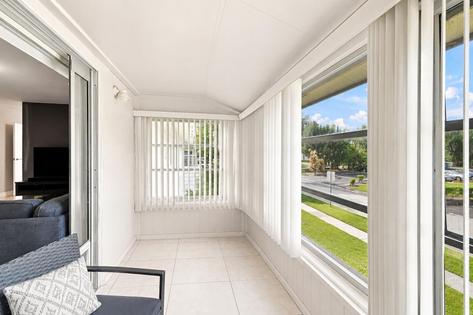 380 E Laurel Drive 5D, Margate, FL 33063 photo 7