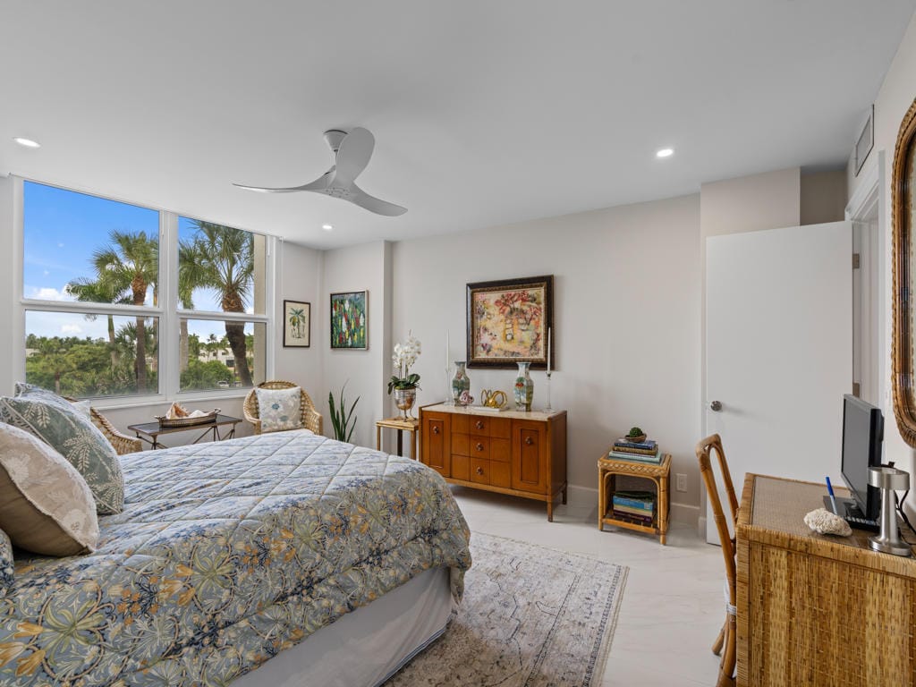 2295 S Ocean Boulevard 314, Palm Beach, FL 33480 photo 11