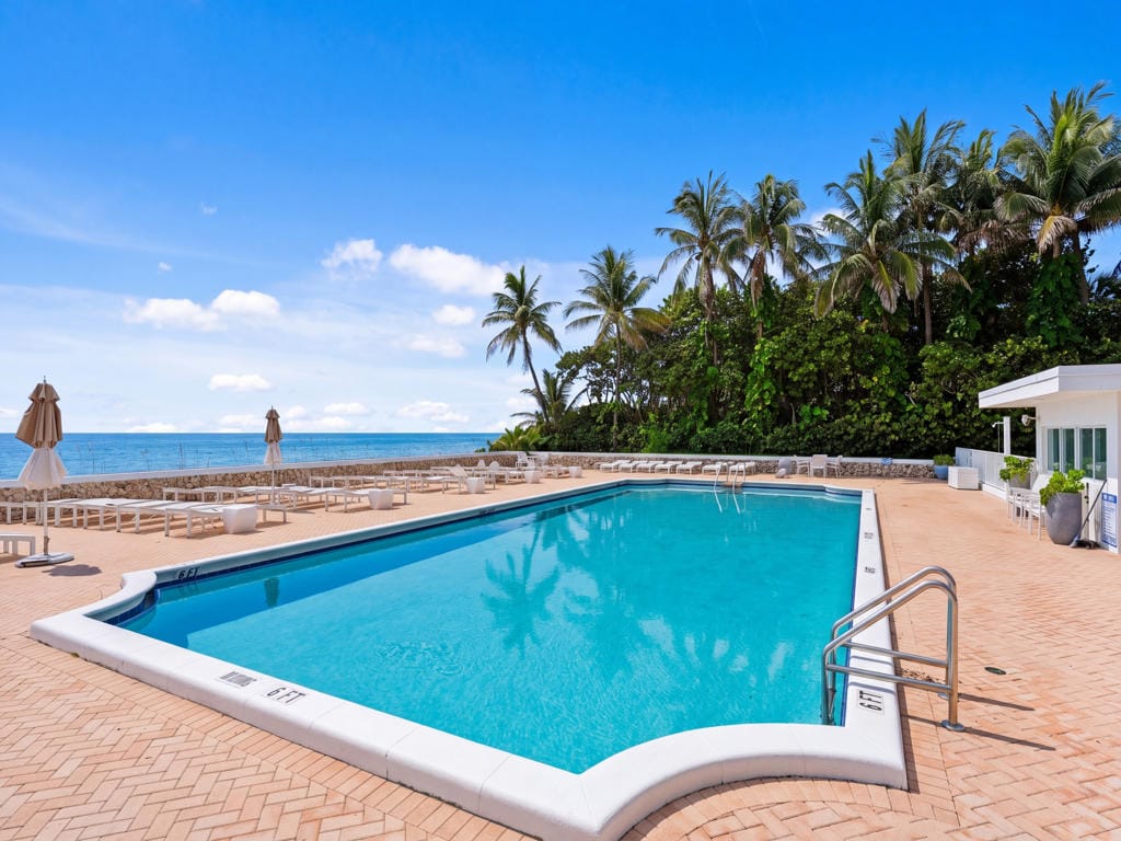 2295 S Ocean Boulevard 314, Palm Beach, FL 33480 photo 17