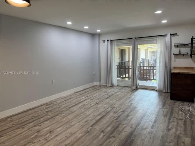 11259 SW 88th Street 204H, Miami, FL 33176