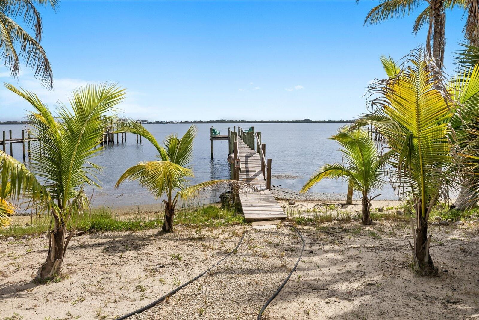 4360 NE INDIAN RIVER Drive — photo 11