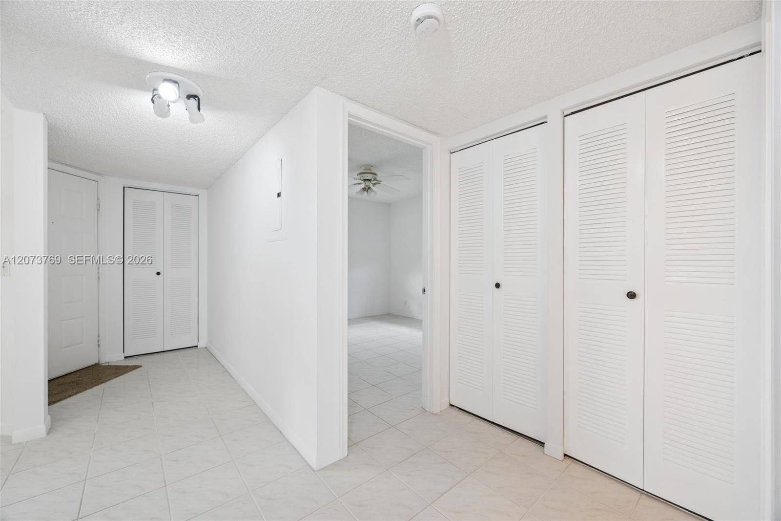12501 SW 14th Street 401R — photo 3