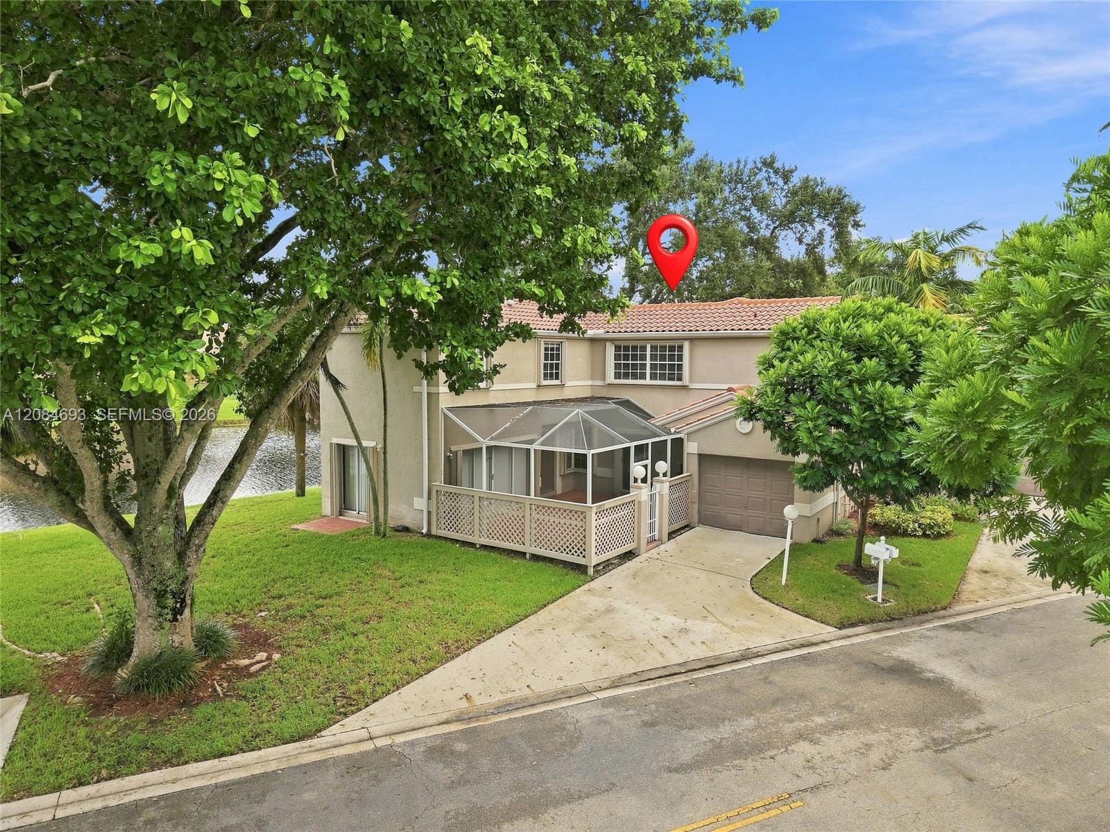 10922 Chandler Drive, Cooper City, FL 33026 photo 2