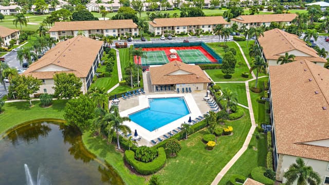 1302 Pinecrest Circle Unit c, sold in Pine Crest Condo, Jupiter, FL