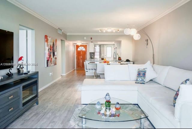 18555 NE 14th Avenue 619, Sixth Moorings, Miami, FL