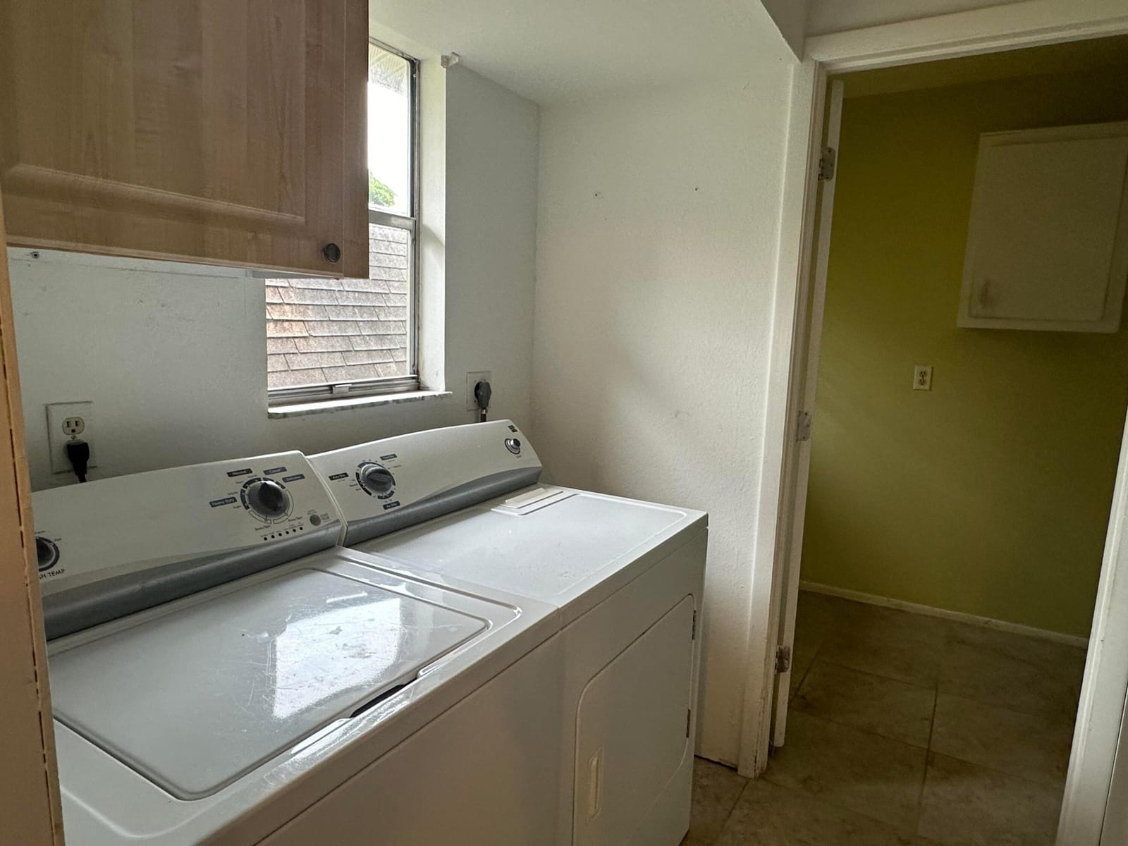 258 SW Bridgeport Drive — photo 5