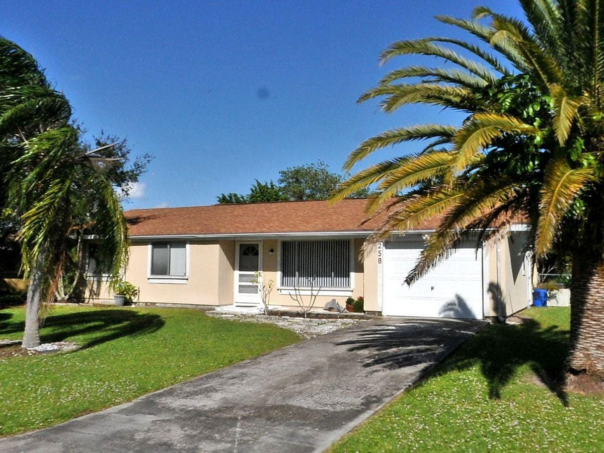 258 SW Bridgeport Drive