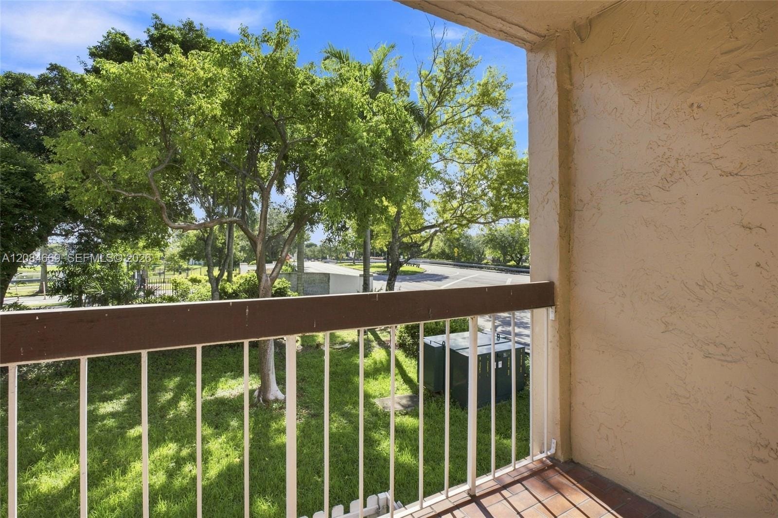 9905 NW 9th St Circle 12-21, Miami, FL 33172 photo 25