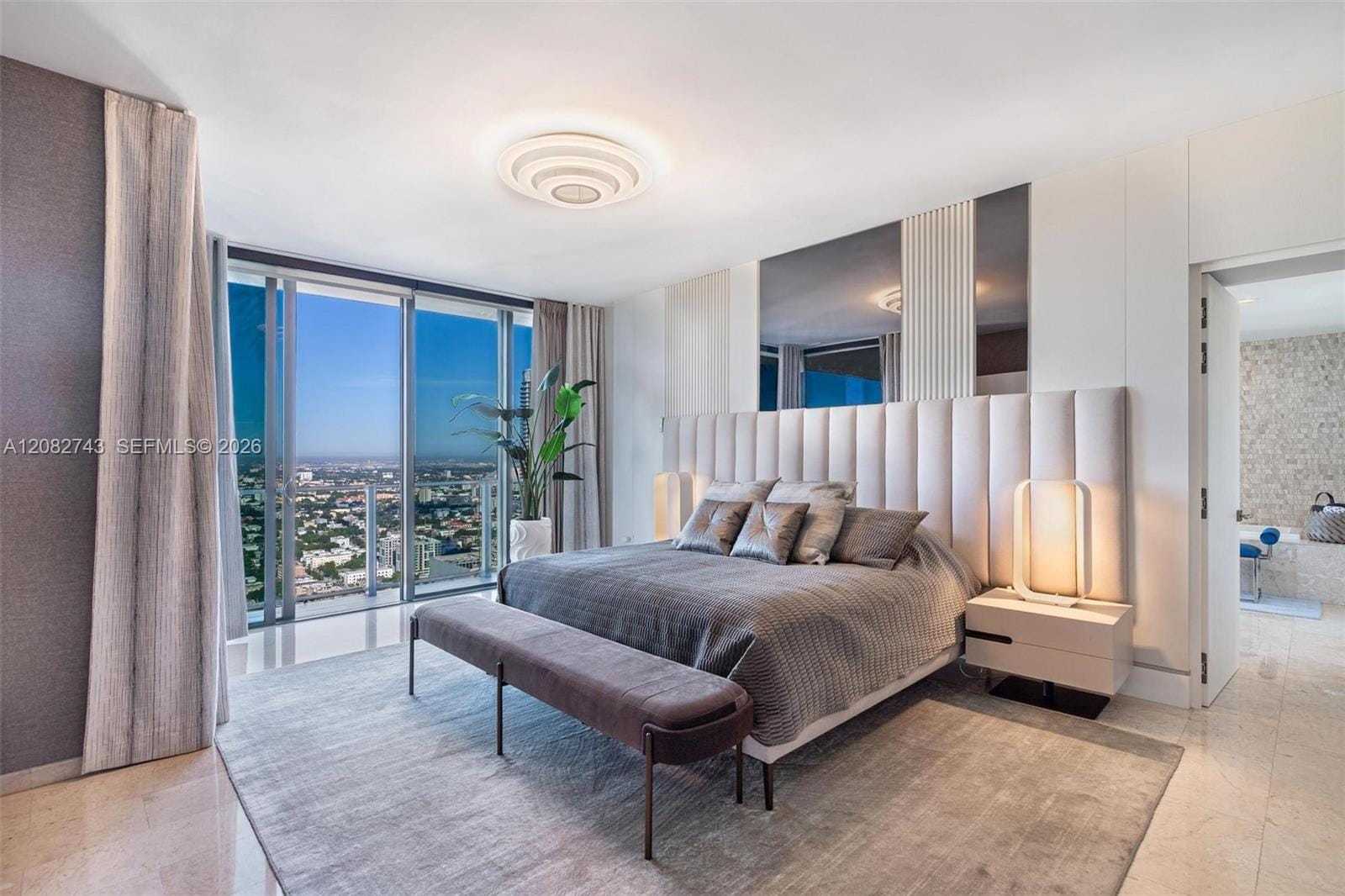 88 SW 7th Street 3801, Miami, FL 33130 photo 29