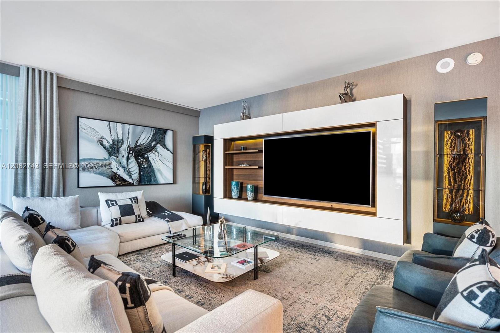 88 SW 7th Street 3801, Miami, FL 33130 photo 6