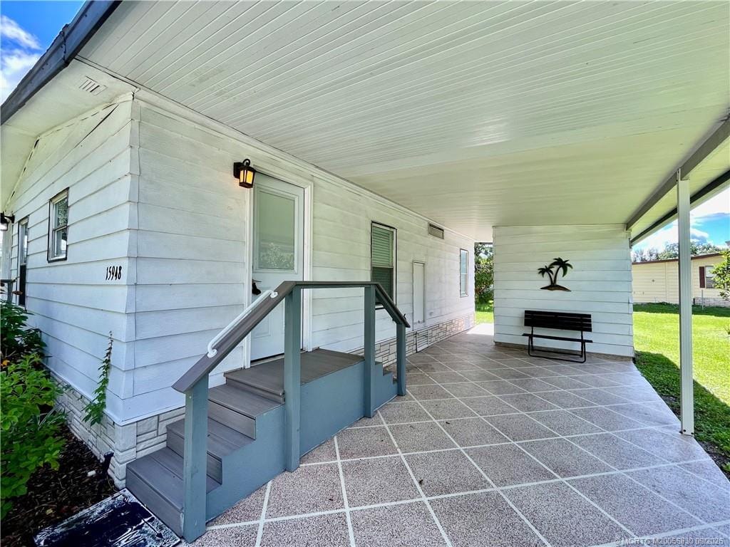 15948 SW Indianwood Circle — photo 3