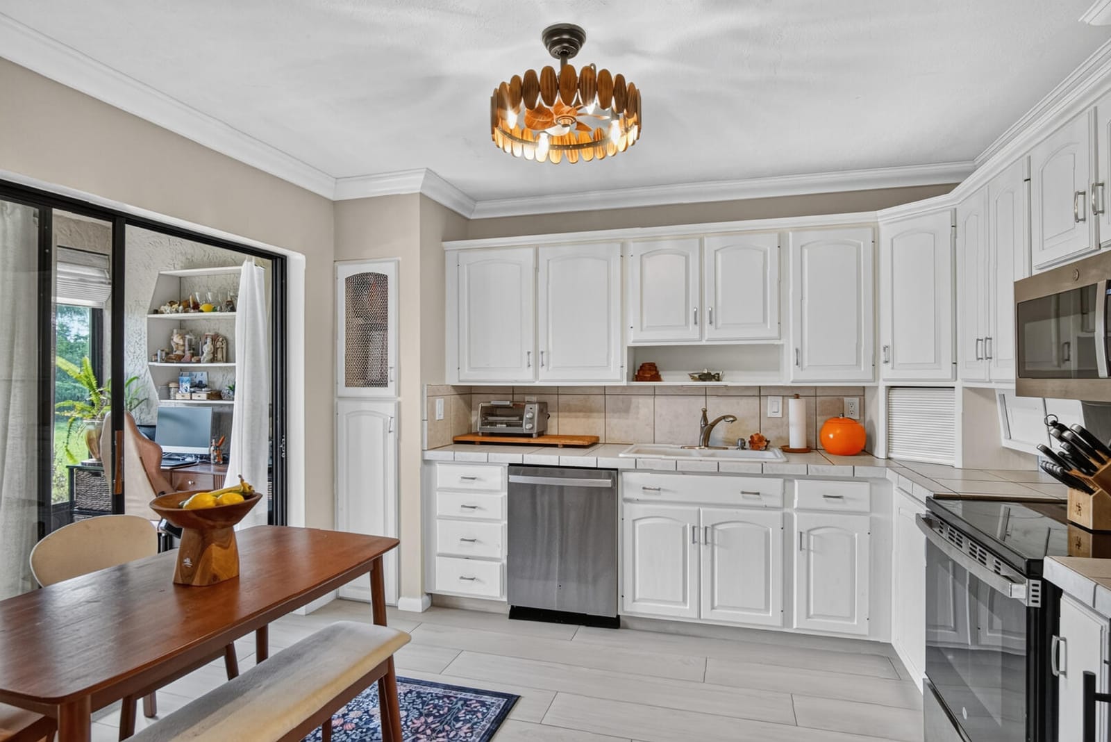 3212 S LAKEVIEW Circle 10104 — photo 11