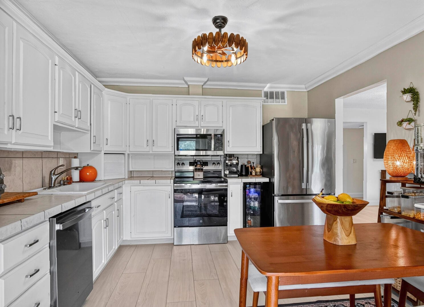 3212 S LAKEVIEW Circle 10104 — photo 12