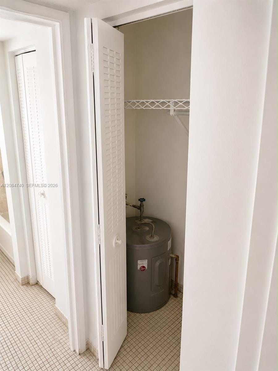 9440 Live Oak Place 106 — photo 11