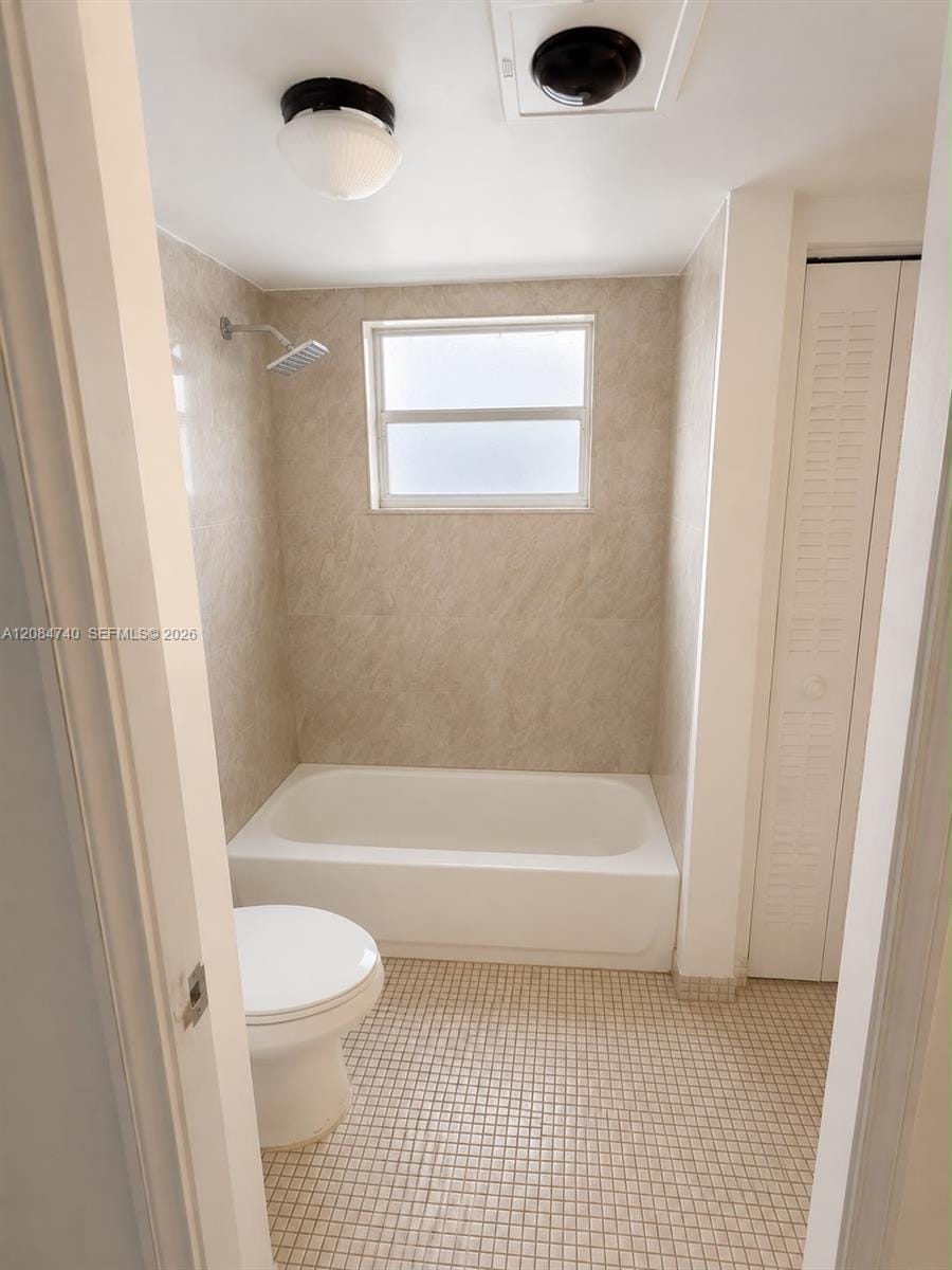 9440 Live Oak Place 106 — photo 6
