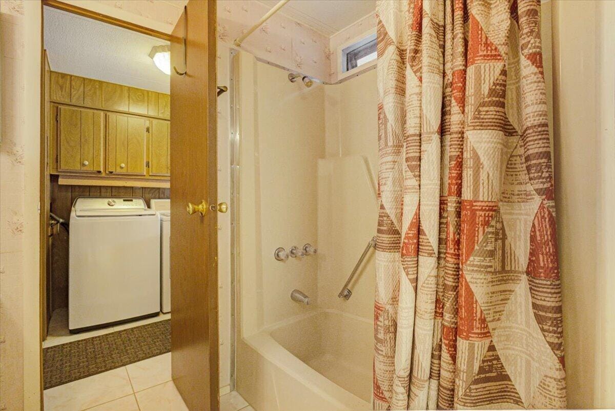 109 NW 51ST Street, Deerfield Beach, FL 33064 photo 21